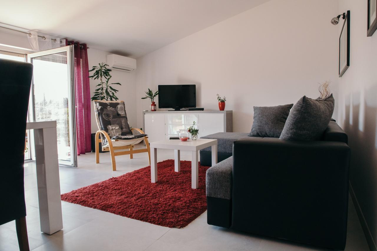 Apartman Didovic Apartment Матули Екстериор снимка