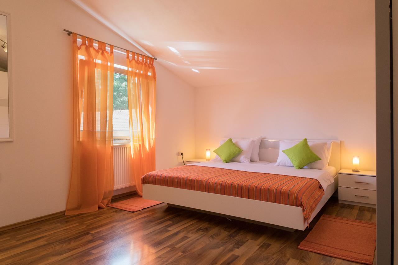 Apartman Didovic Apartment Матули Екстериор снимка
