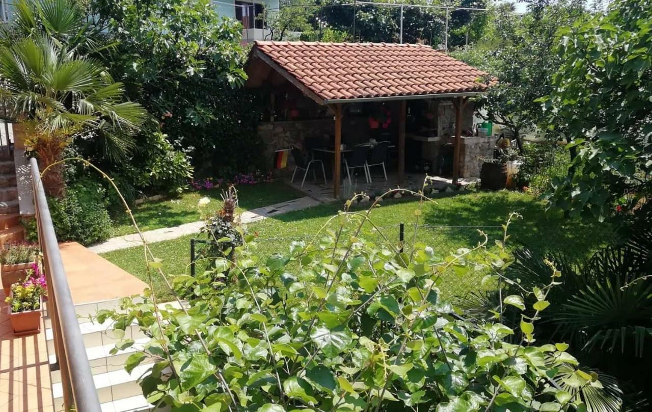 Apartman Didovic Apartment Матули Екстериор снимка