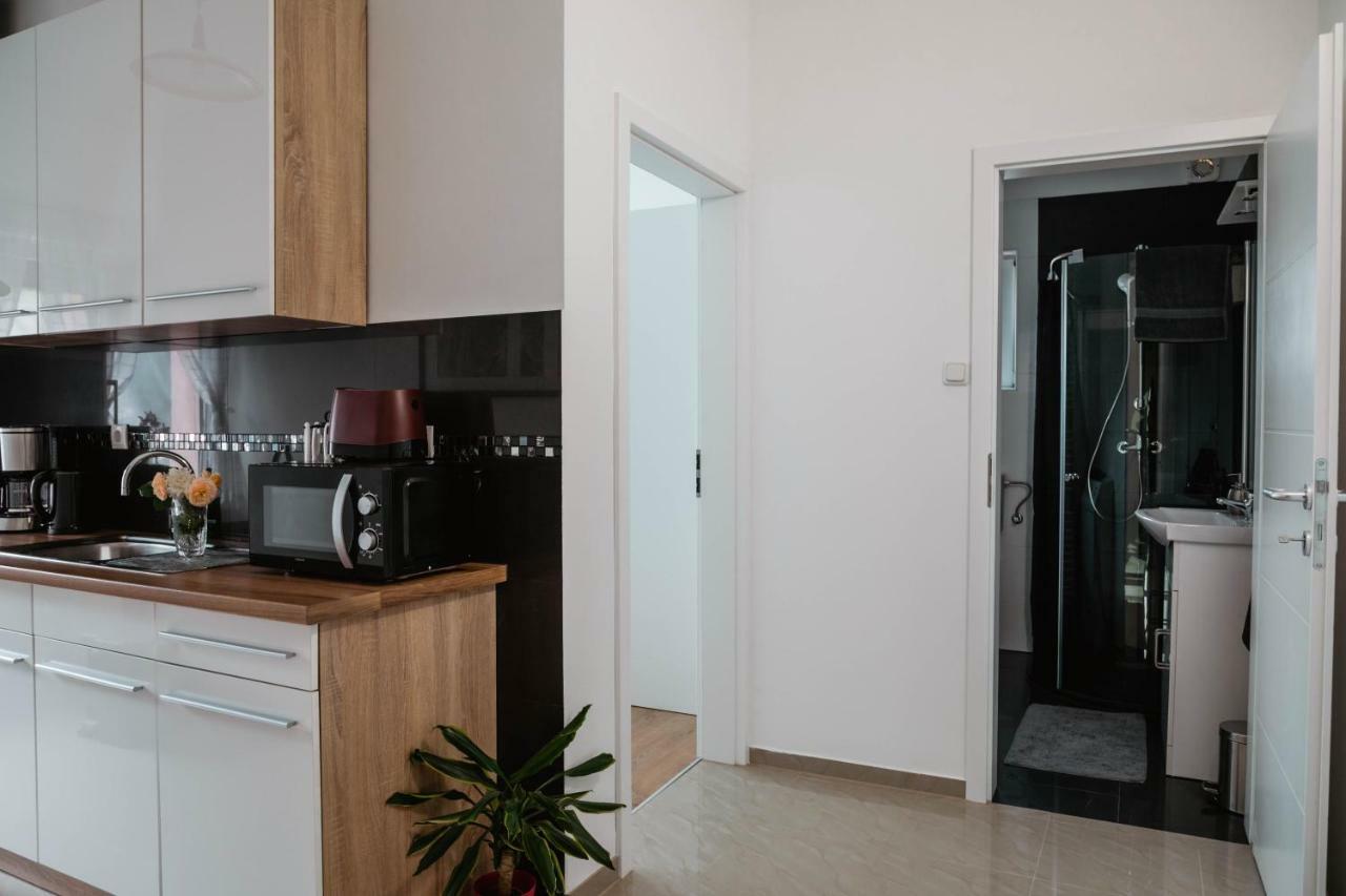 Apartman Didovic Apartment Матули Екстериор снимка